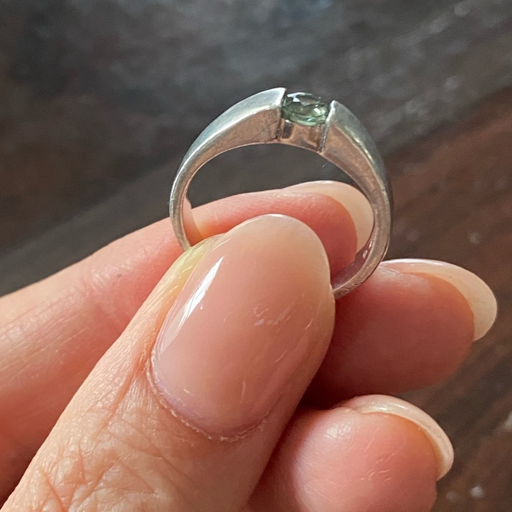 Tension Set Silver Ring with Sapphire - Picture 4 of 5